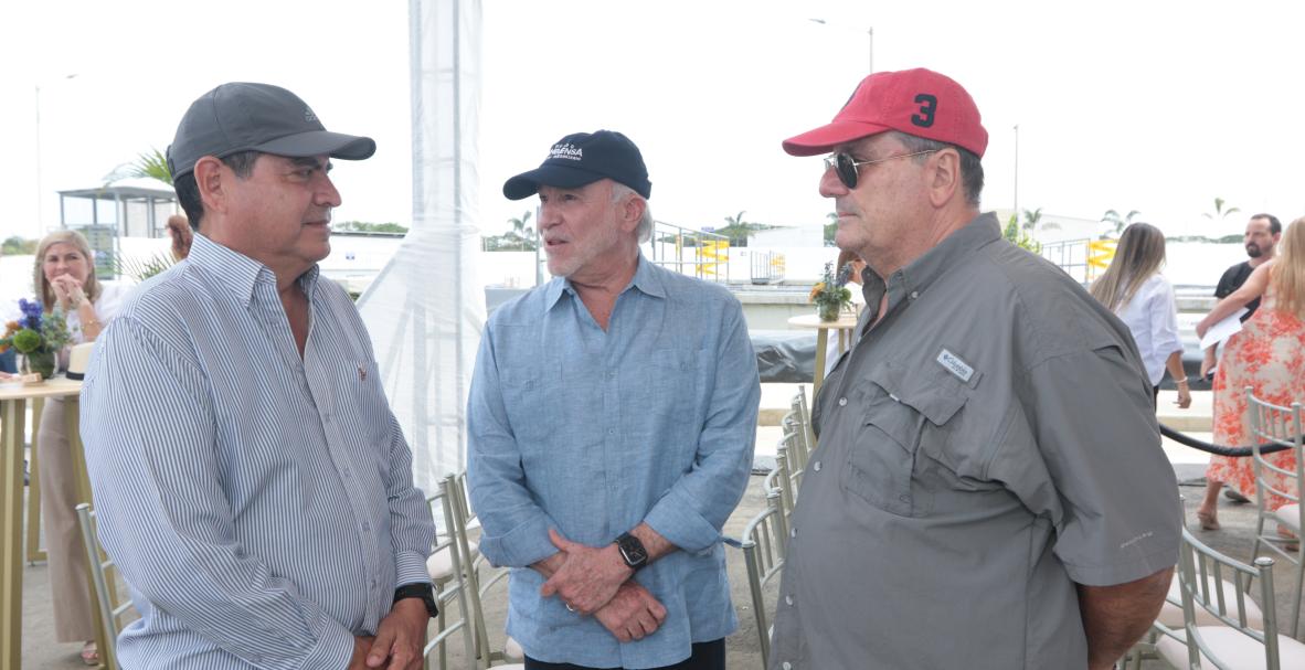 Ambiensa inaugura la planta de tratamiento León Febres Cordero en vía a la costa