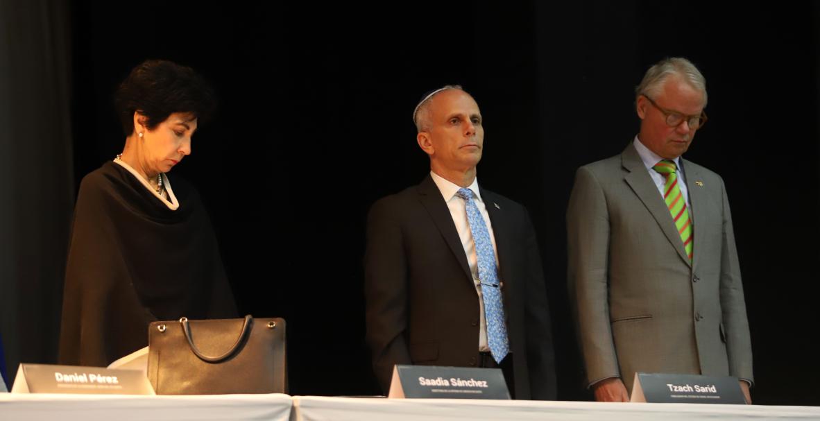 Evento por el Día Internacional de Conmemoración en Memoria de las Víctimas del Holocausto, organizado por la embajada de Israel en Ecuador, la comunidad judía, la Organización de las Naciones Unidas, la Unesco y el Colegio Alberto Einstein