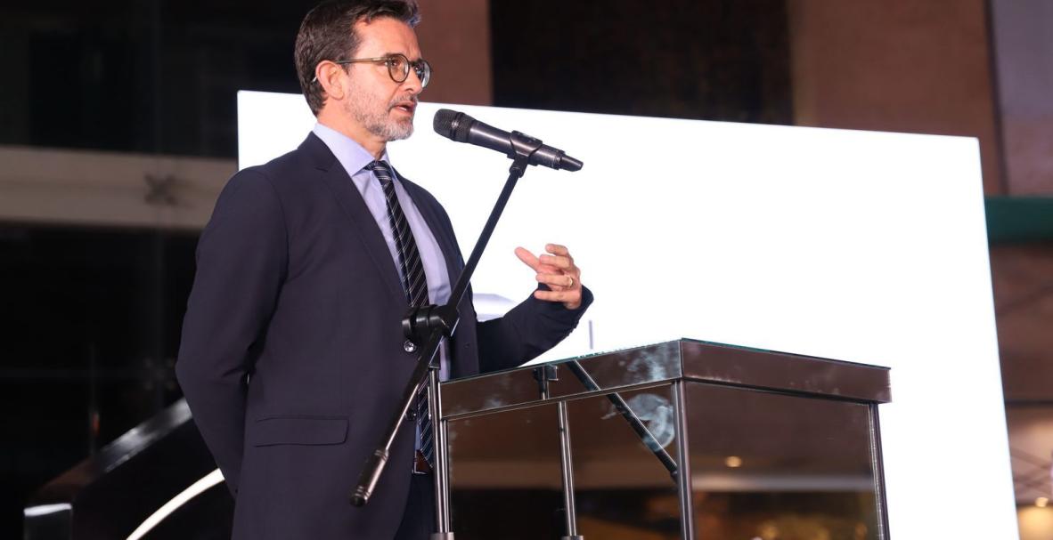 Exposición fotográfica '100 vasi di design italiano'