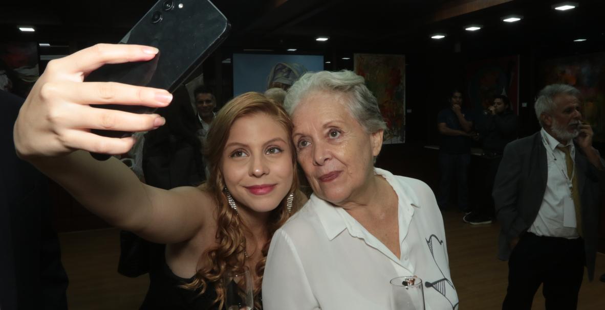 María del Mar Proaño participó en la VII Bienal Internacional de Pintura de Guayaquil Álvaro Noboa Pontón, organizada por el museo Luis Noboa Naranjo.