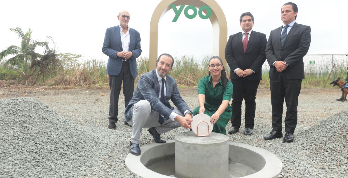 Primera piedra Yoo Guayaquil