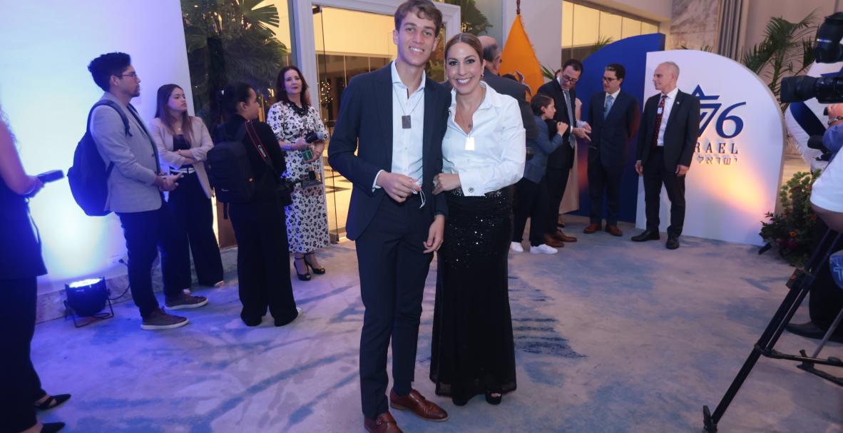 Celebración del aniversario número 76 de la independencia de Israel en el Hilton Colón.