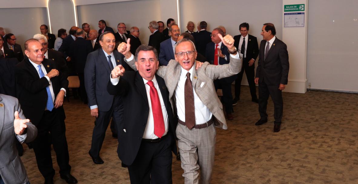 Reencuentro promoción 13 Colegio Javier, 50 años de graduados