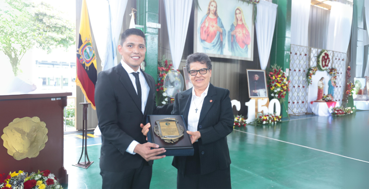 Unidad Educativa Sagrados Corazones, aniversario 150