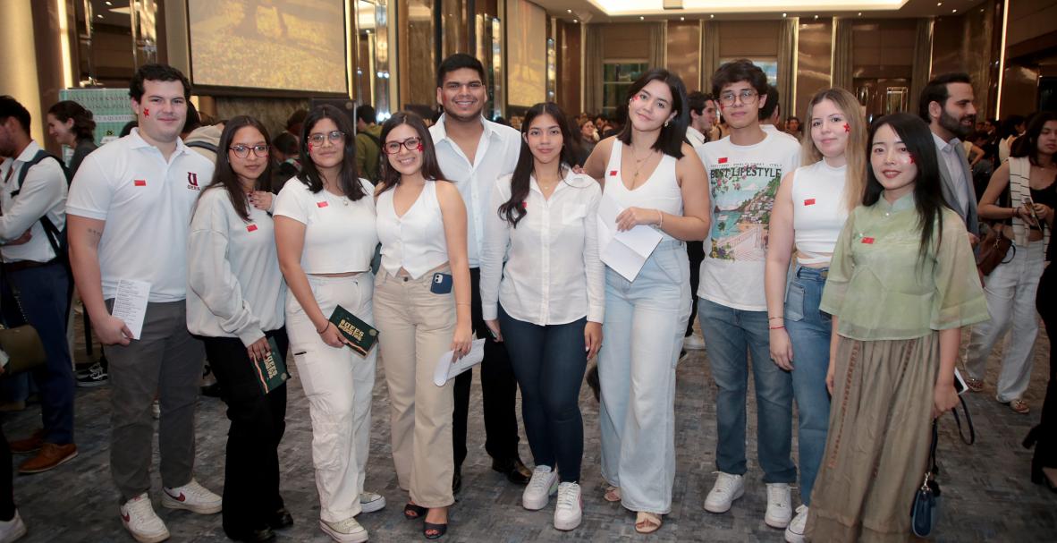 Intercultural Day de la UEES