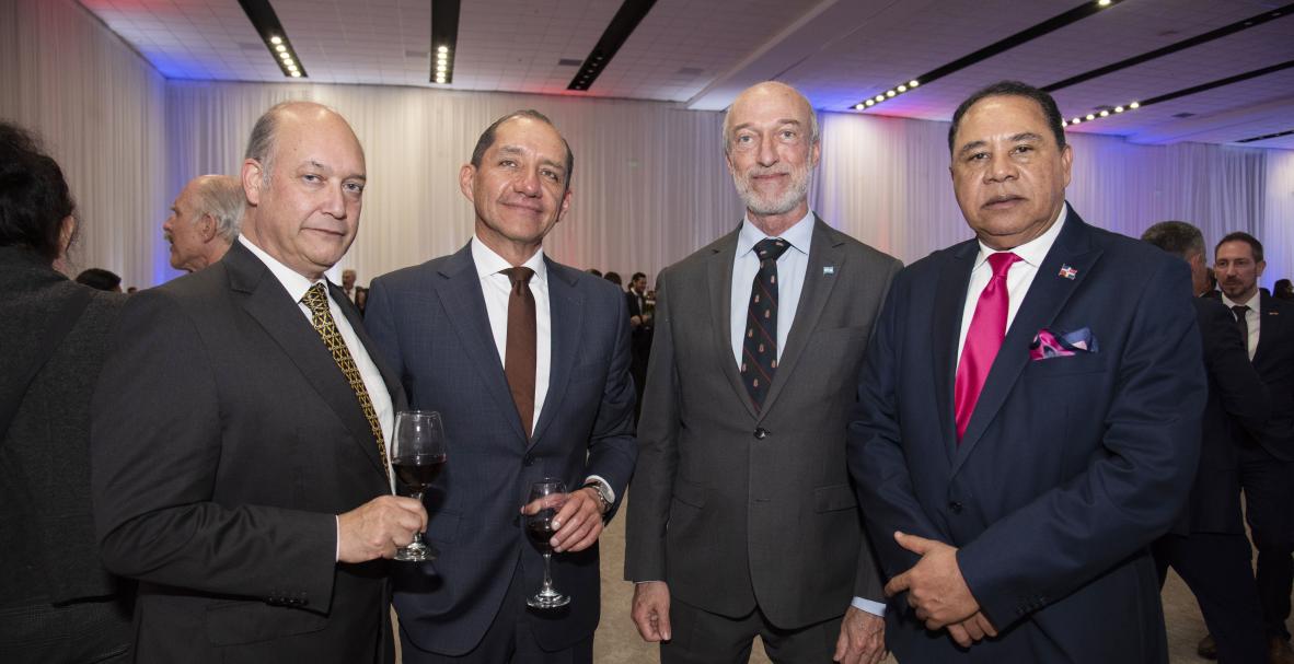 Estados Unidos, celebración de la independencia en Quito