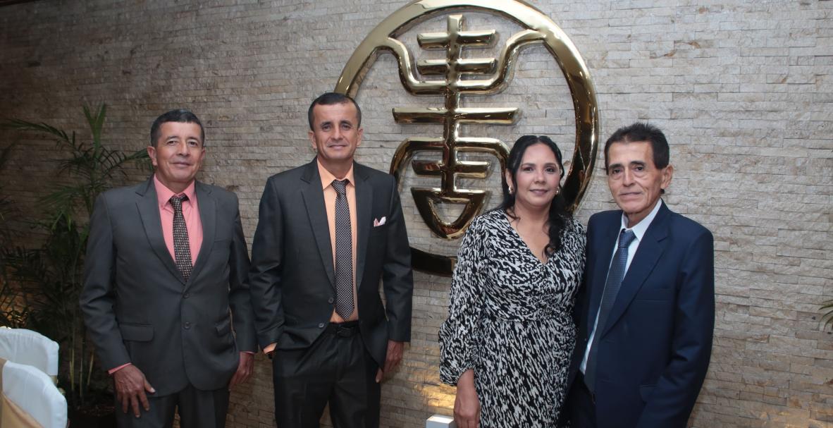 REapertura de Cantonés Internacional