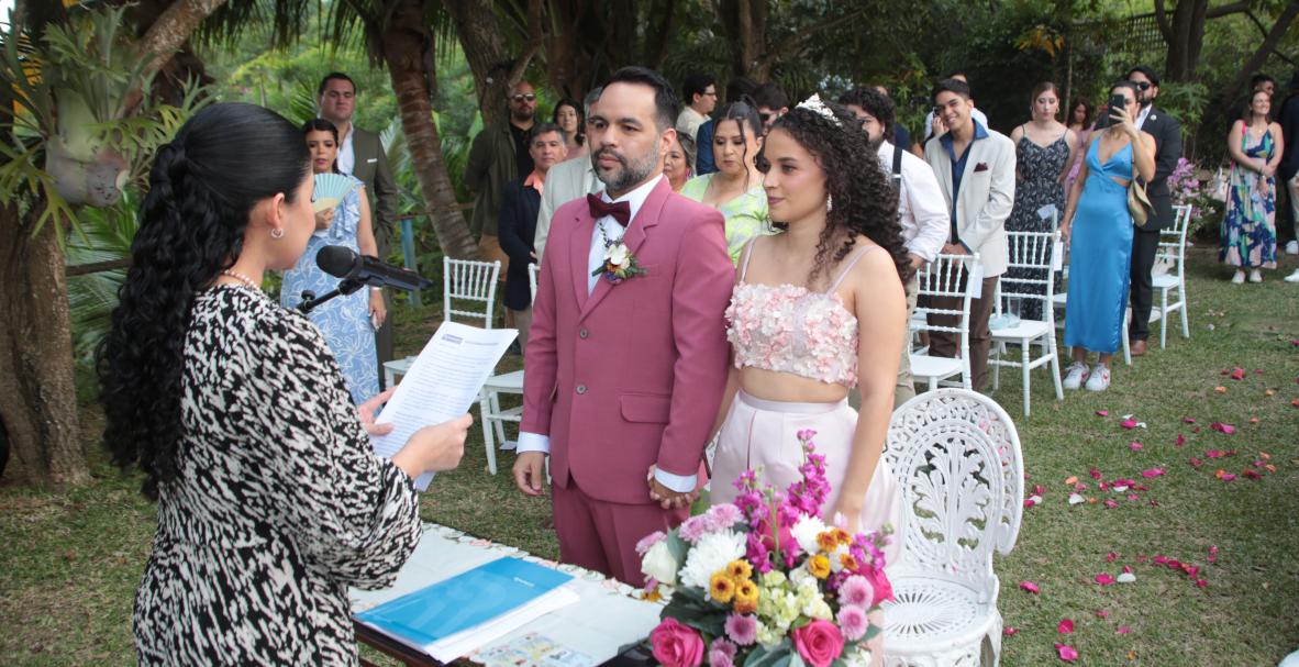 Matrimonio Feraud-Sáenz