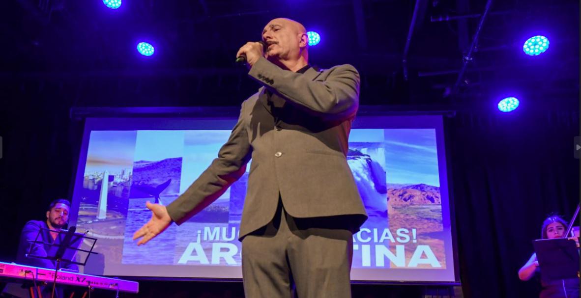 Óscar Mangione ofrece concierto de tango en el Sánchez Aguilar para promocionar Argentina.