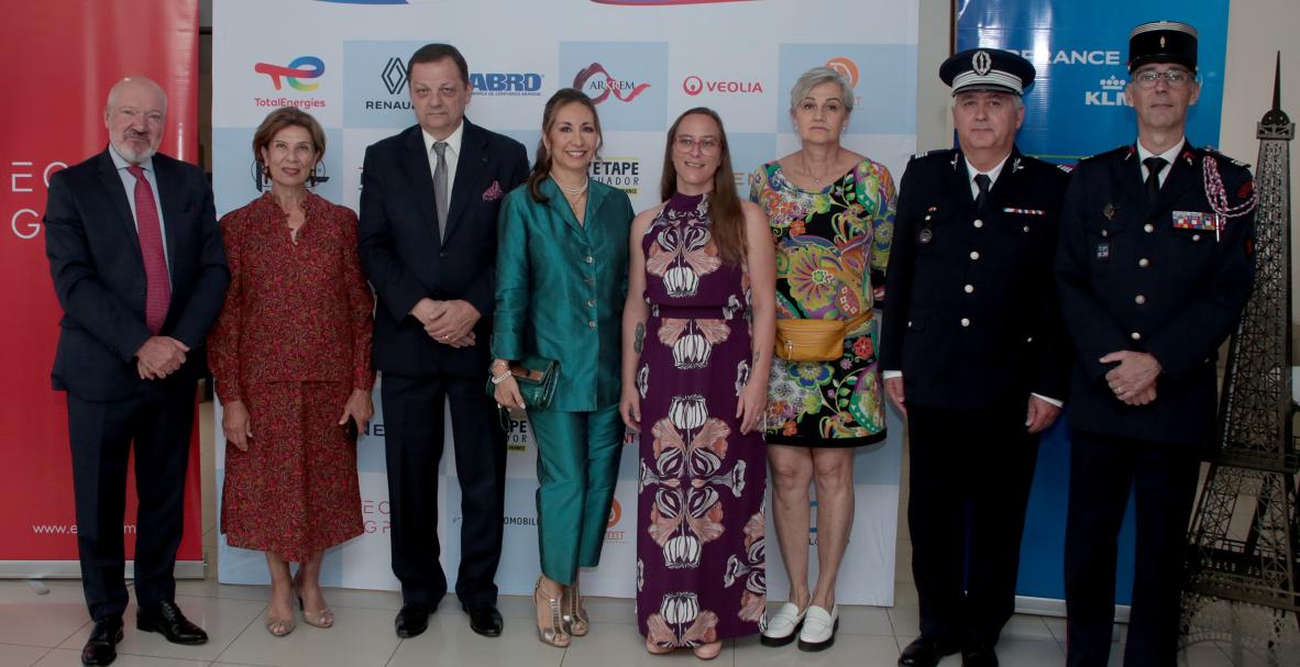 Embajada de Francia celebra Día Nacional, en la Alianza Francesa de Samborondón. Despedida del embajador Frédéric Desagneaux