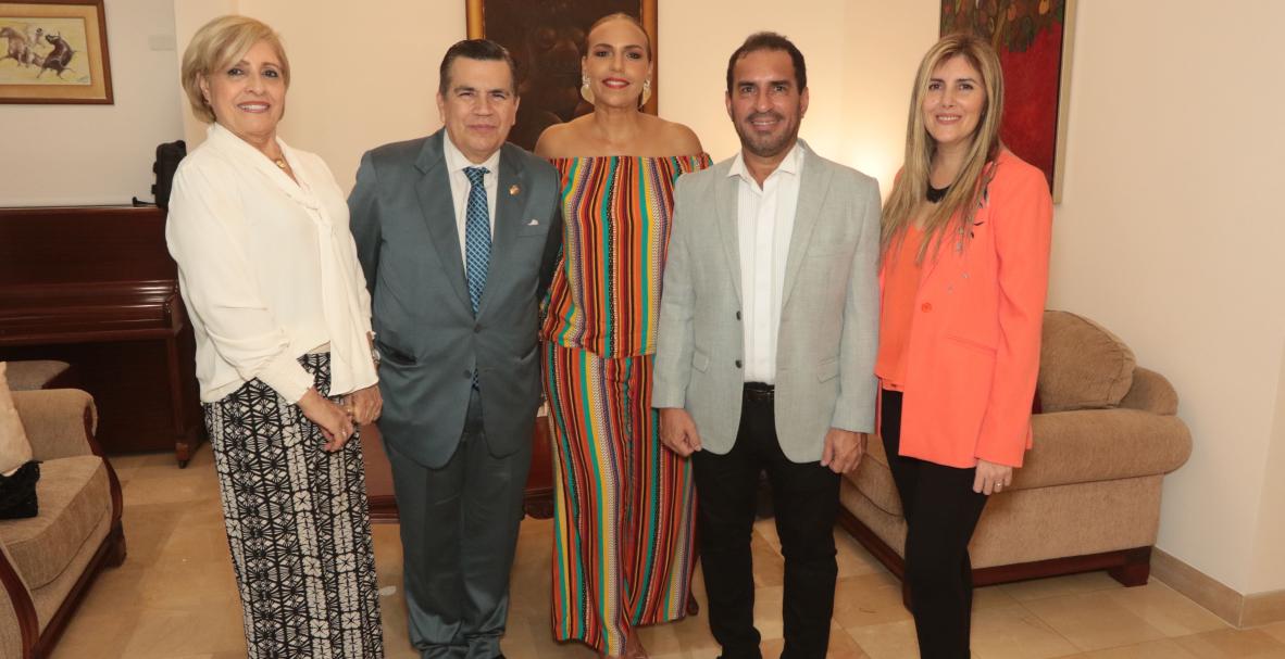 Despedida del cónsul de Panamá, Manuel Pardo