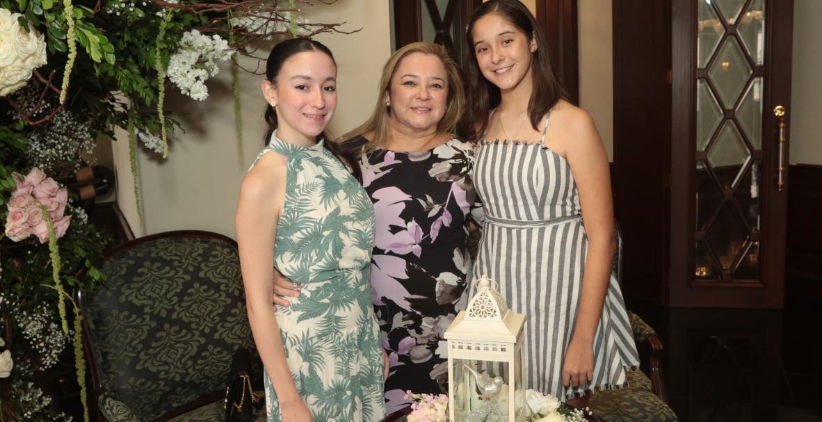 Bianca Salvador, primera comunión