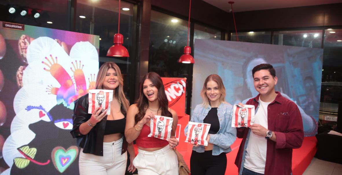 KFC presenta Kentucky Chizza Sandwich