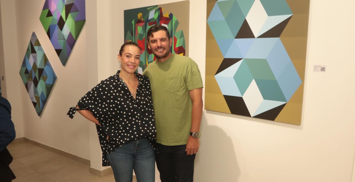 José Antonio Cauja y Natasha Demtchenko, exposición El tiempo en la memoria (Guayaquil Country Club)