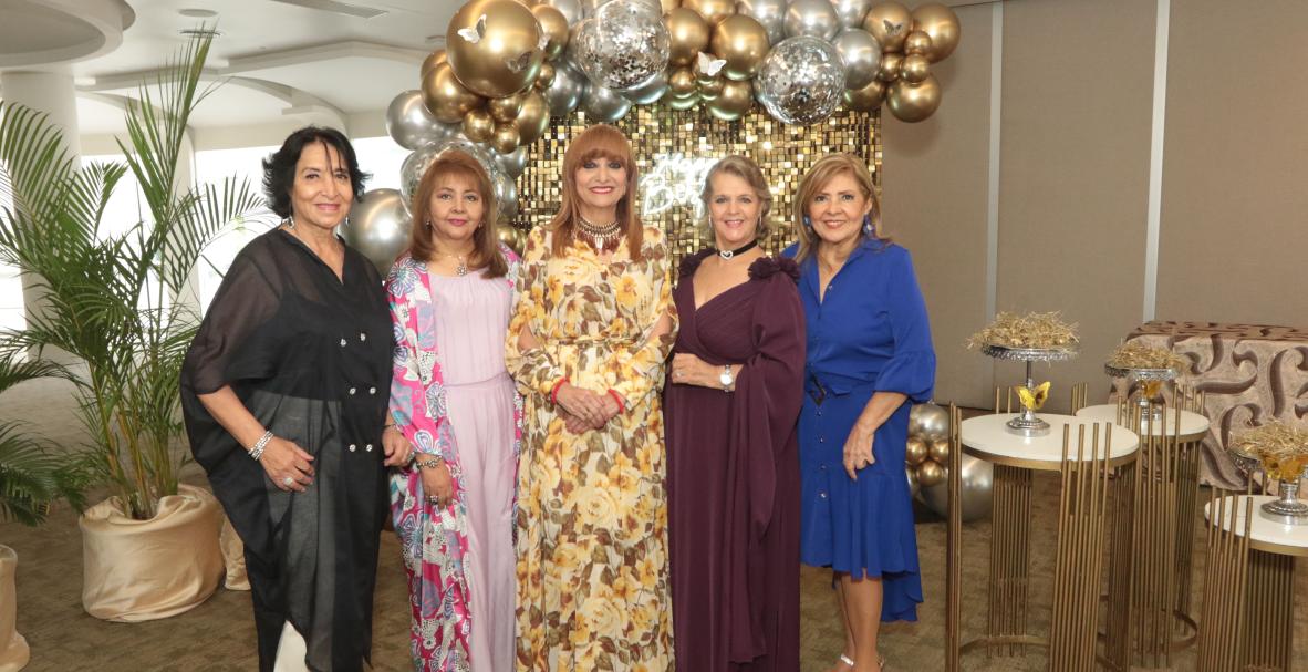 Cumpleaños 90 de Nancy de Vela