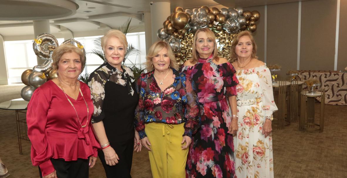 Cumpleaños 90 de Nancy de Vela