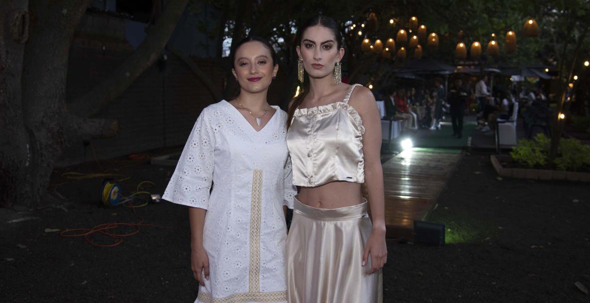 Desfile Ecos de Verano en Cumbayá