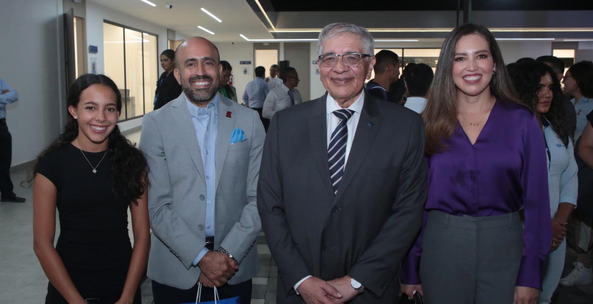 Universidad Ecotec inaugura nuevo campus en la av. Juan Tanca Marengo