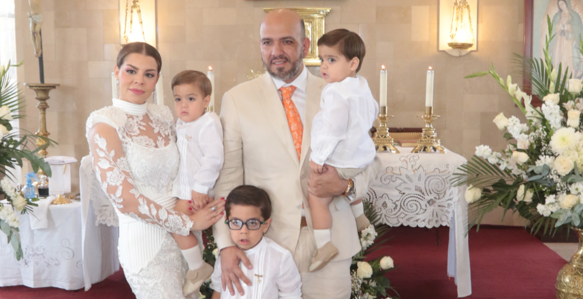 Bautizo gemelos Lucas y Liam Azar Martini