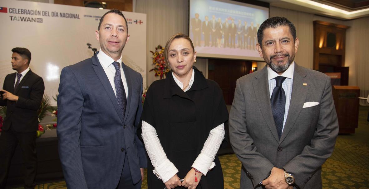 CELEBRACION DEL DIA NACIONAL DE TAIWAN