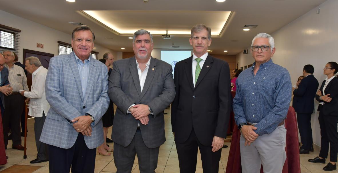 Día de la Hispanidad celebrado por la Cámara Española