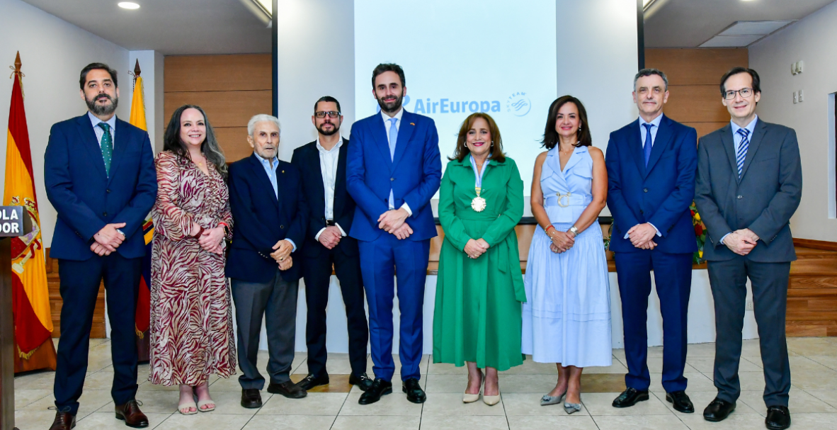 Cámara Española de Comercio. Aniversario 104