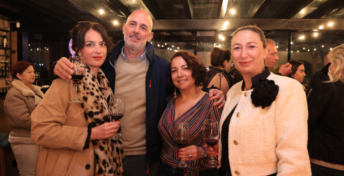 Inauguración Restaurante Dos Besos, Quito