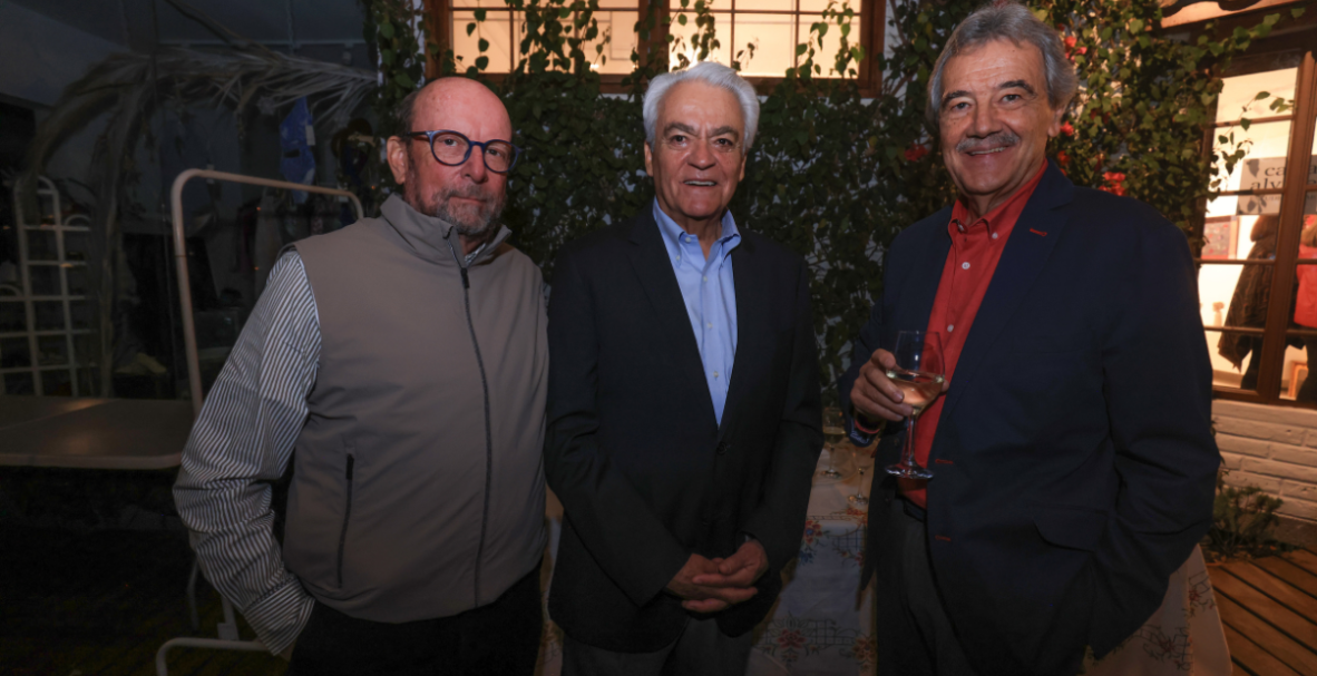 EXPOSICIÓN COLECTIVA EN LA GALERÍA DE CARLA ÁLVAREZ