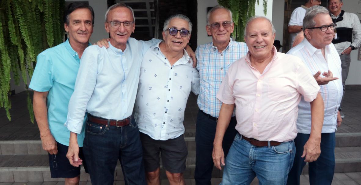 Exalumnos del Javier juntos en diciembre