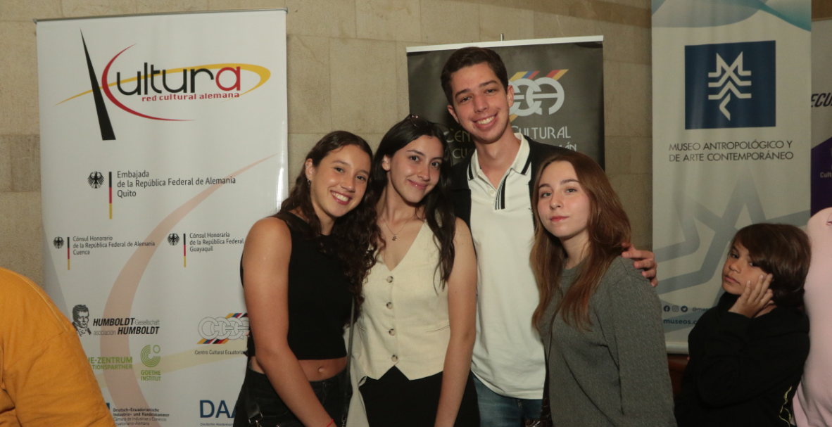 Pianotainment, espectáculo de piano a cuatro manos