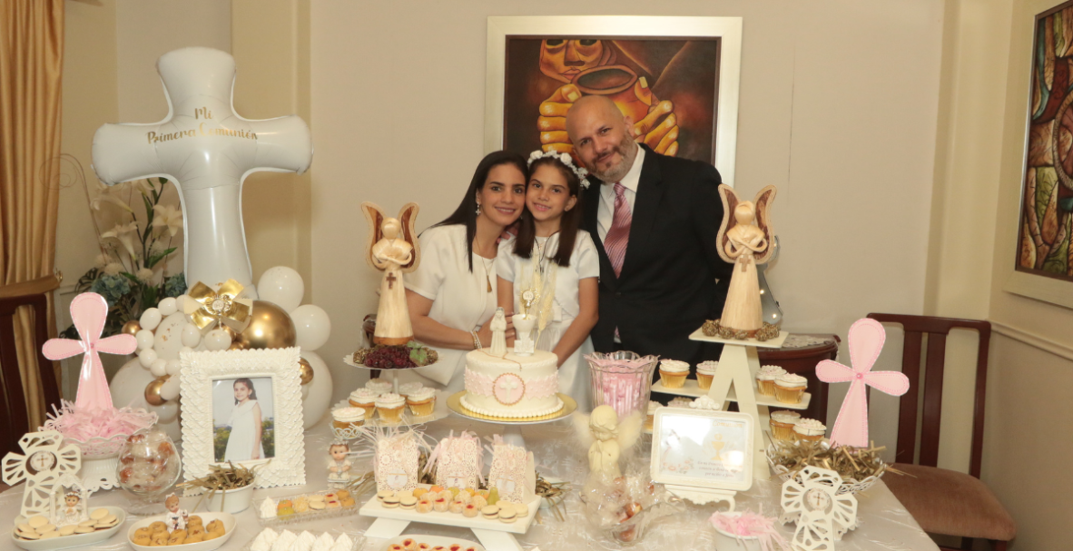 Primera Comunión Sofía Cervantes