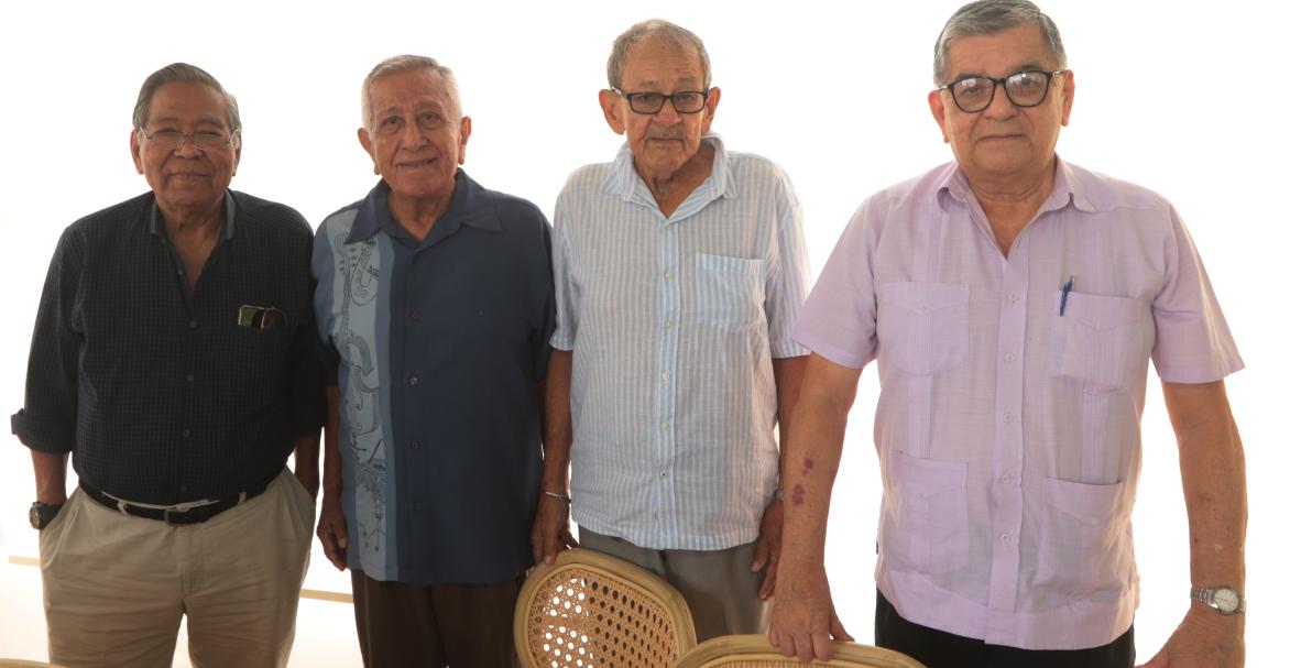 EX LASALLANOS SE REÚNEN PARA CELEBRAR 61 AÑOS DE GRADUADOS