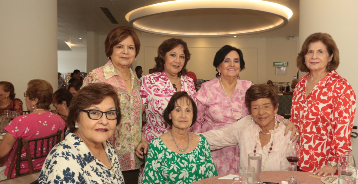 Acorvol celebra San Valentín.