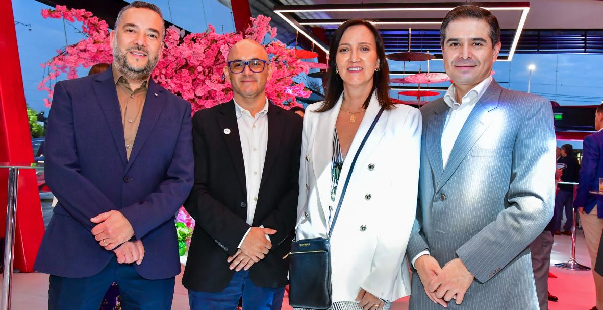 TOYOCOSTA ABRE CONCESIONARIO EN SAMBORONDÓN