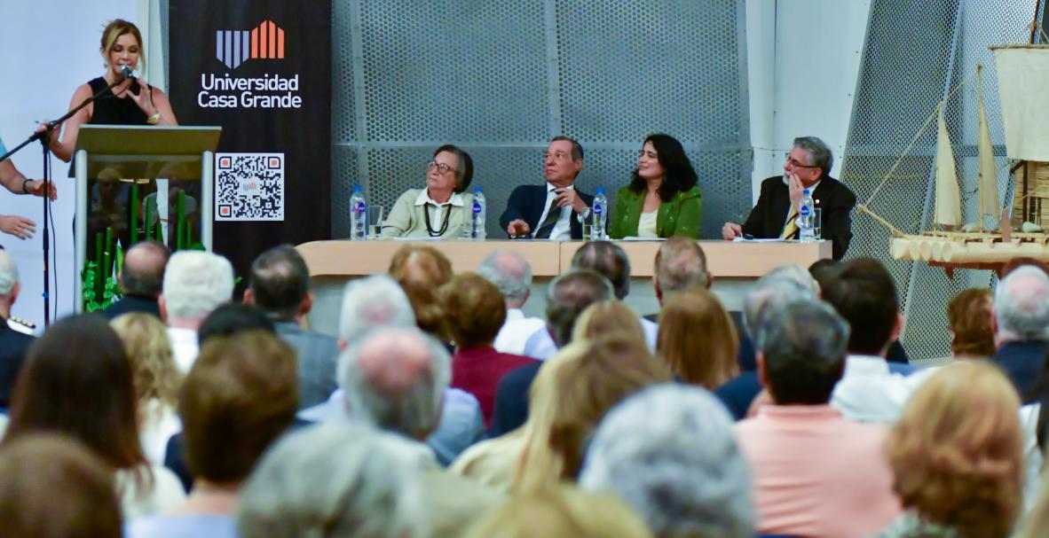 LANZAMIENTO DEL LIBRO 