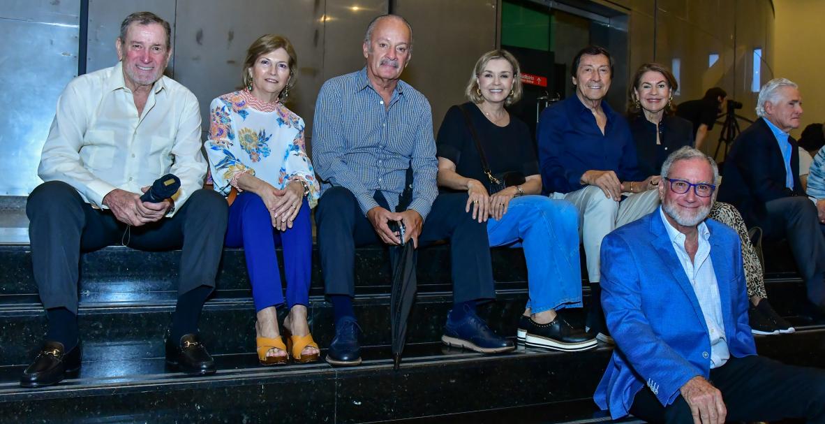 LANZAMIENTO DEL LIBRO 