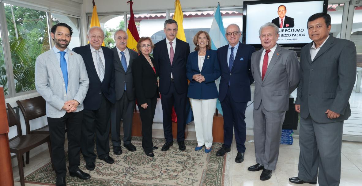 HOMENAJE POSTUMO A PEDRO RIZZO, SOCIEDAD ESPAÑOLA DE BENEFICENCIA DE GUAYAQUIL