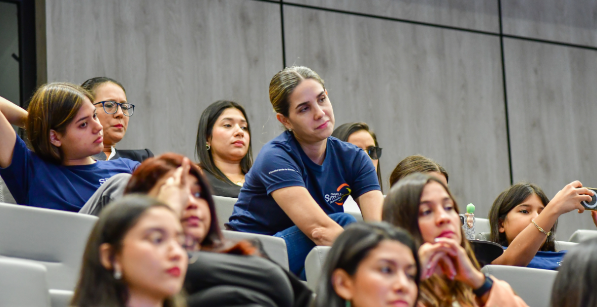 Women in Science, conversatorio organizado por la UEES