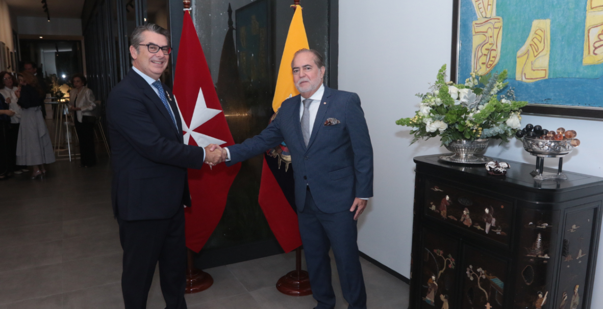 Bienvenida al embajador de la Orden de Malta