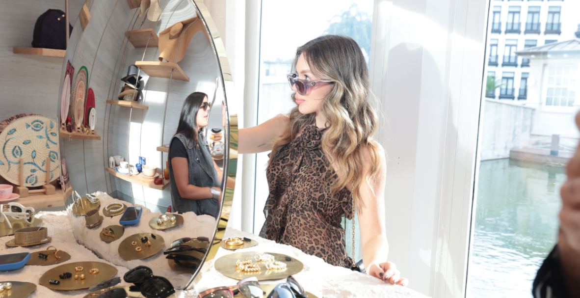 Inauguración de Vintage Pop Up, en Sensi Studio