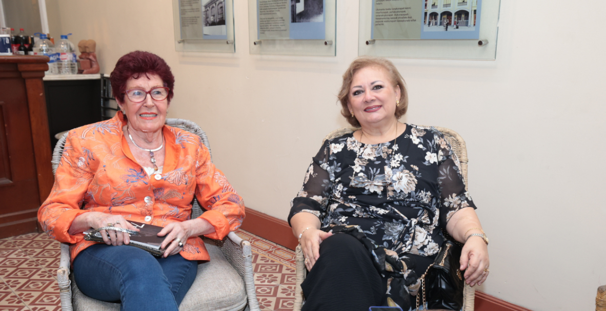 Teléfono Roto, exposición de Fernando Insua Romero.