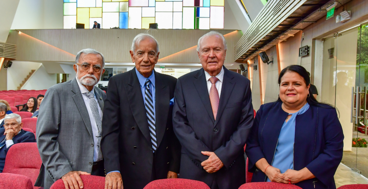 Homenaje póstumo a Gil Barragán Romero