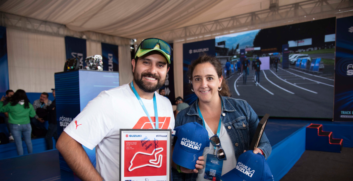 Escudería Suzuki presenta su Swift en el Kartódromo de Cotopaxi