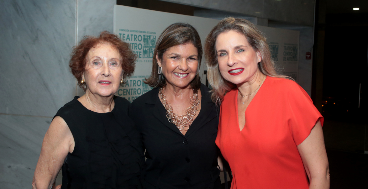 Gala rusa ofrecida por Fundación Garza Roja.