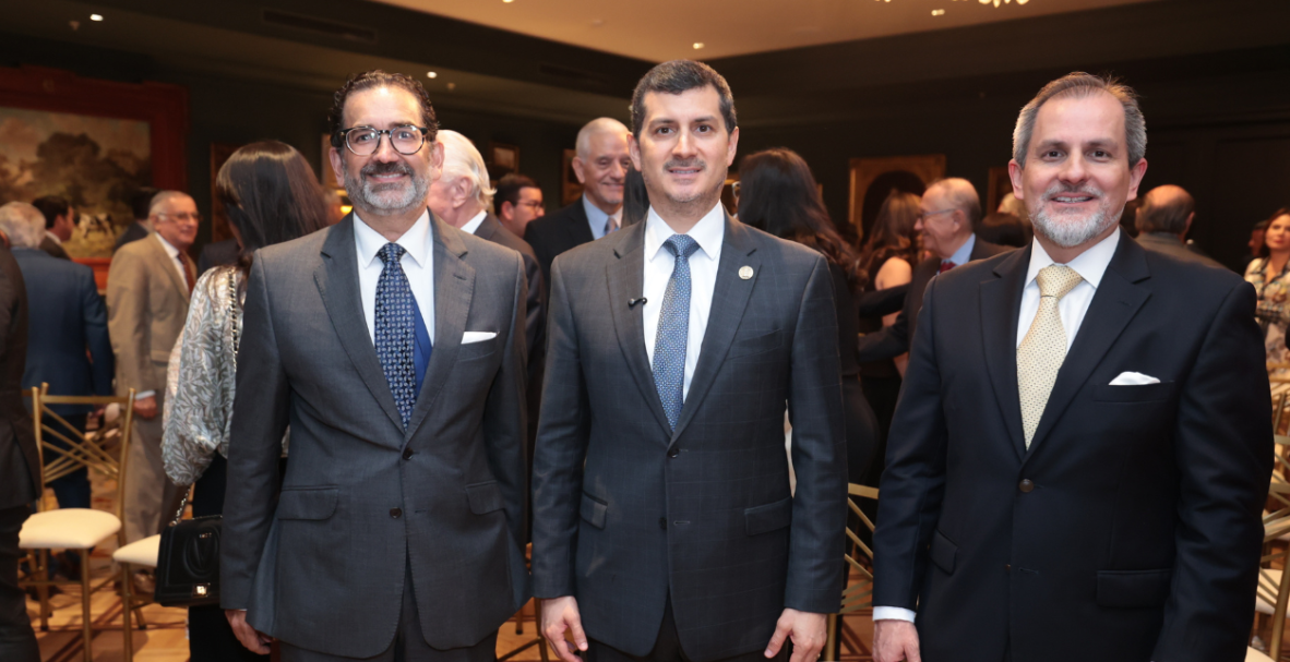 Centro de Arbitraje y Conciliación de la Cámara de Comercio tiene nuevos miembros para el periodo 2025-2027