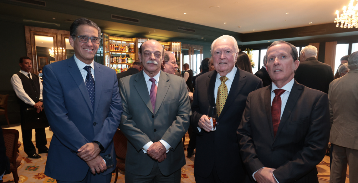 Centro de Arbitraje y Conciliación de la Cámara de Comercio tiene nuevos miembros para el periodo 2025-2027