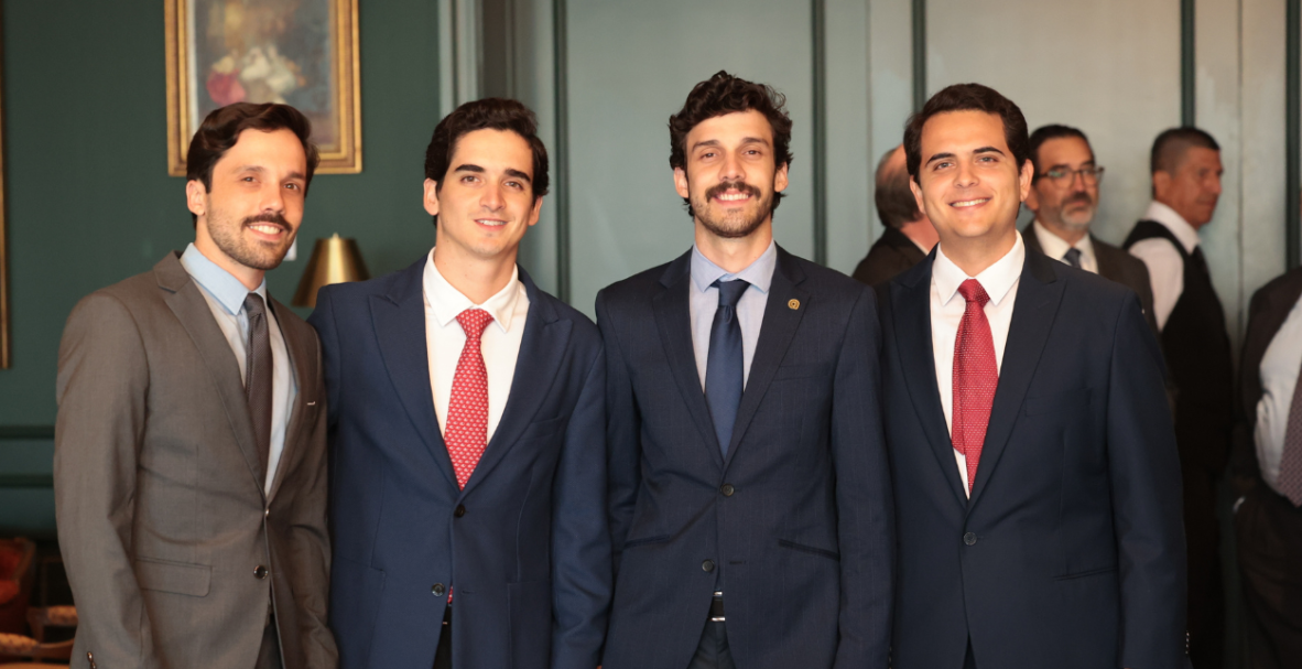 Centro de Arbitraje y Conciliación de la Cámara de Comercio tiene nuevos miembros para el periodo 2025-2027