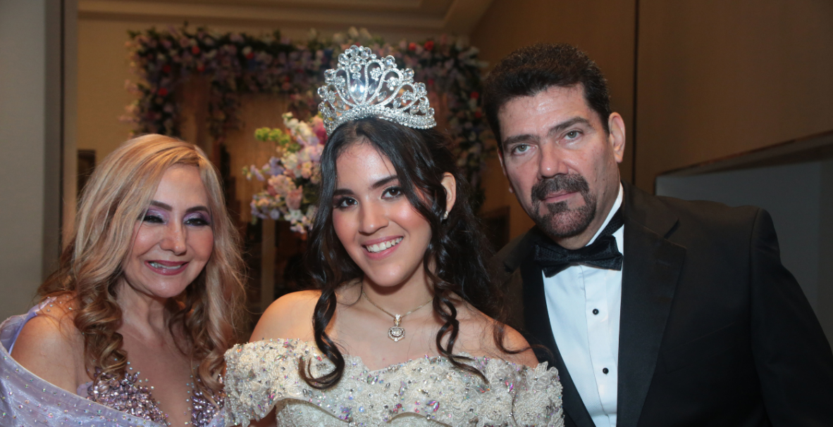 Quince años de Donatella Chiarello