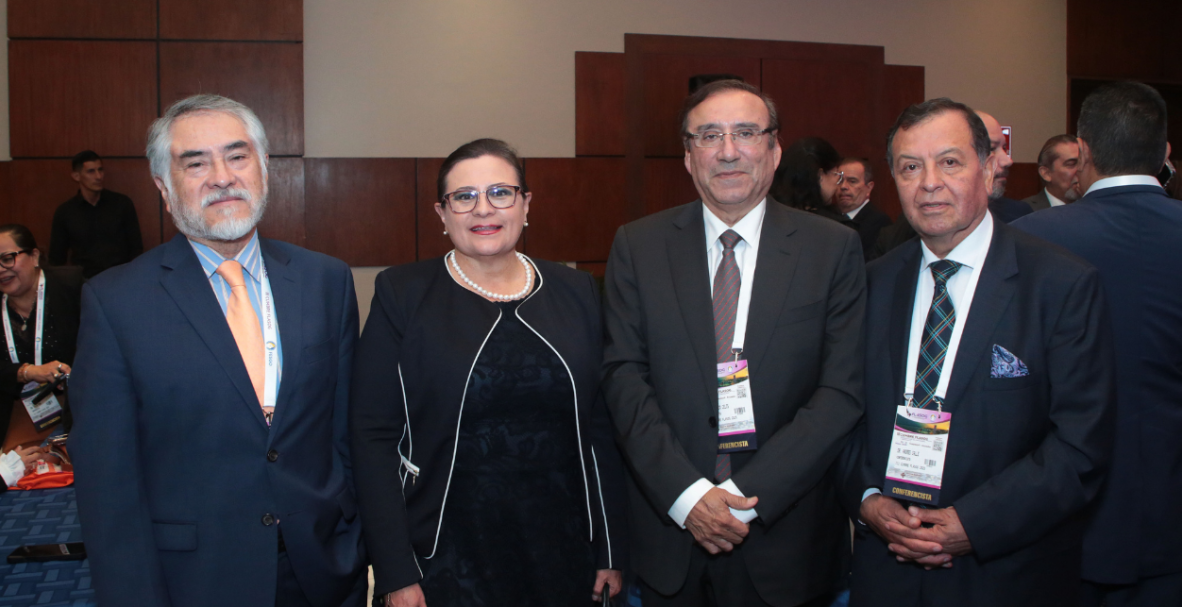 III Cumbre de la Federación Latinoamericana de Sociedades de Obstetricia y Ginecología (Flasog)