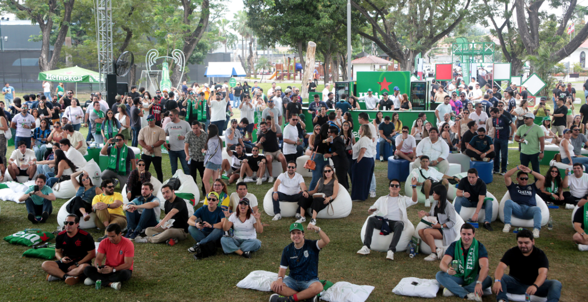 Heineken invita a la gran final de la UEFA Champios Legue entre el Paris Saint-Germain y el Inter de Milán